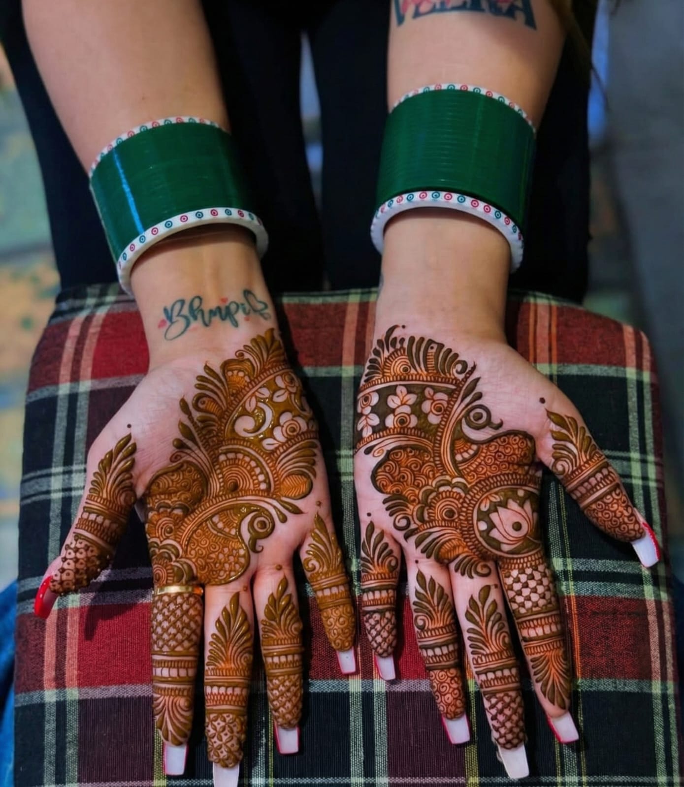 lipika bridal mehndi